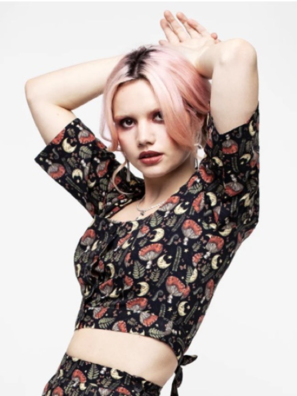 Disturbia Dreamfast Mushroom Moon Print Smocked Crop Top US 6 (UK 10) NWT - Picture 2 of 9